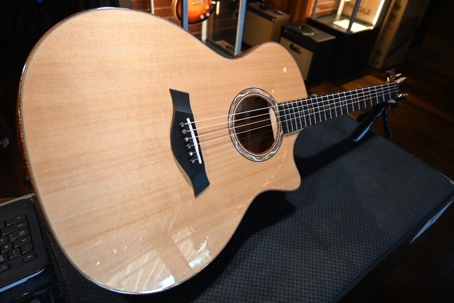 Taylor Custom GA Grand Auditorium Catch #2 Torrefied Sitka Spruce/Maple Guitar #3122 - Danville Music