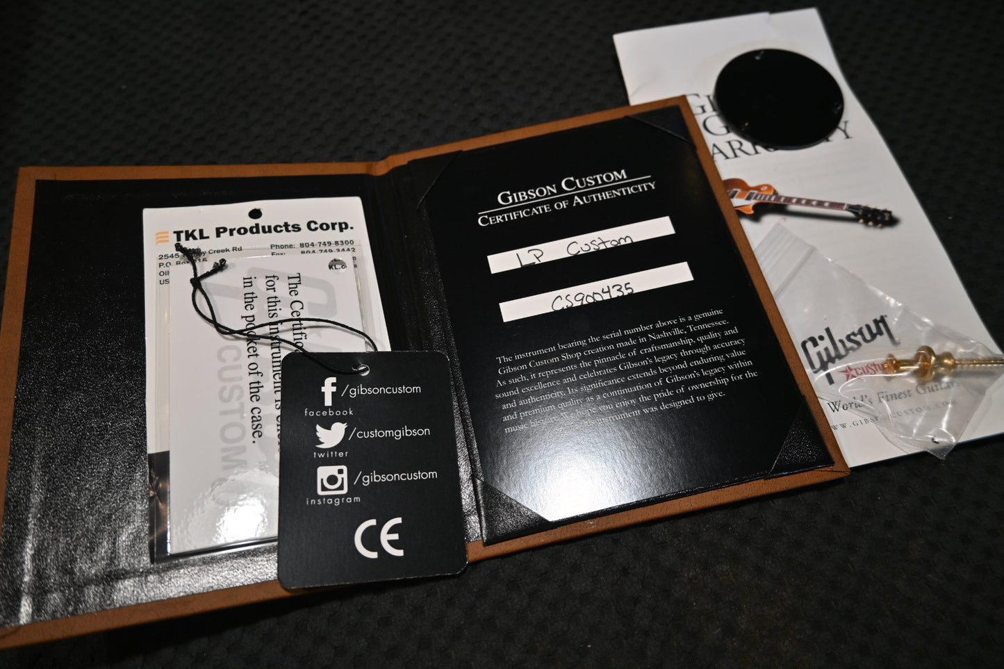 Gibson Custom Les Paul Custom 2019 - Ebony Light Aged Guitar #0435 - Danville Music