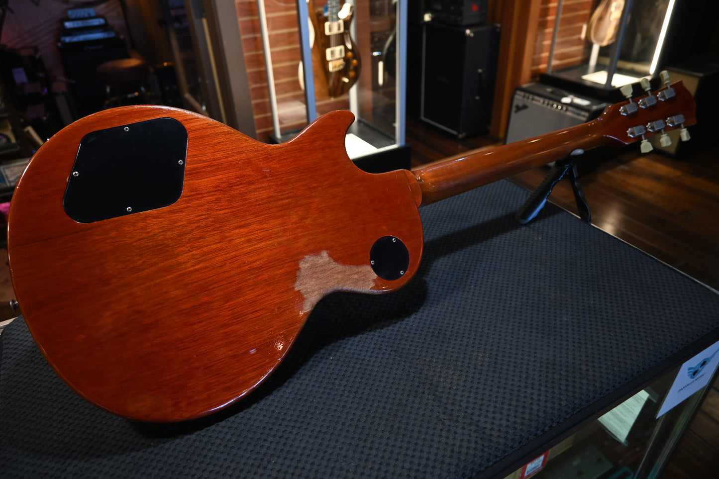 Gibson 2006 Custom Shop Les Paul ‘58 Re-Issue Plain Top Relic - Washed Cherry Sunburst Guitar #1617 - Danville Music
