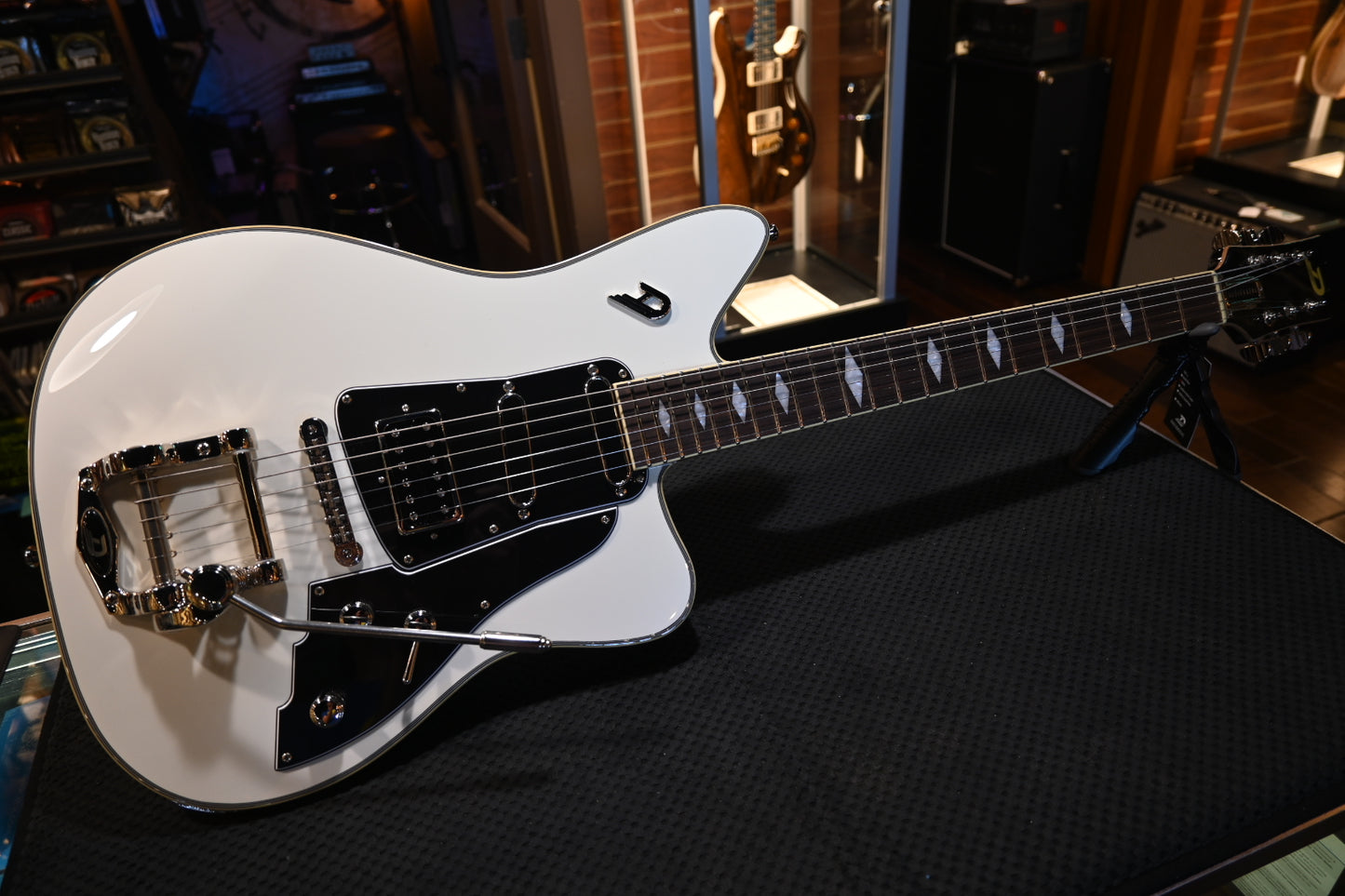 Duesenberg Paloma - White Guitar #1878 - Danville Music