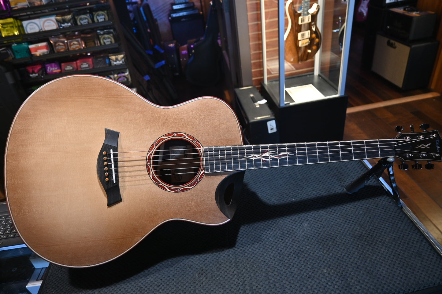 Taylor Custom GS Grand Symphony Lutz Spruce/Indian Rosewood - Wild Honey Burst Guitar Catch #16 with a buy a GS Mini for $199 Promo! - Danville Music
