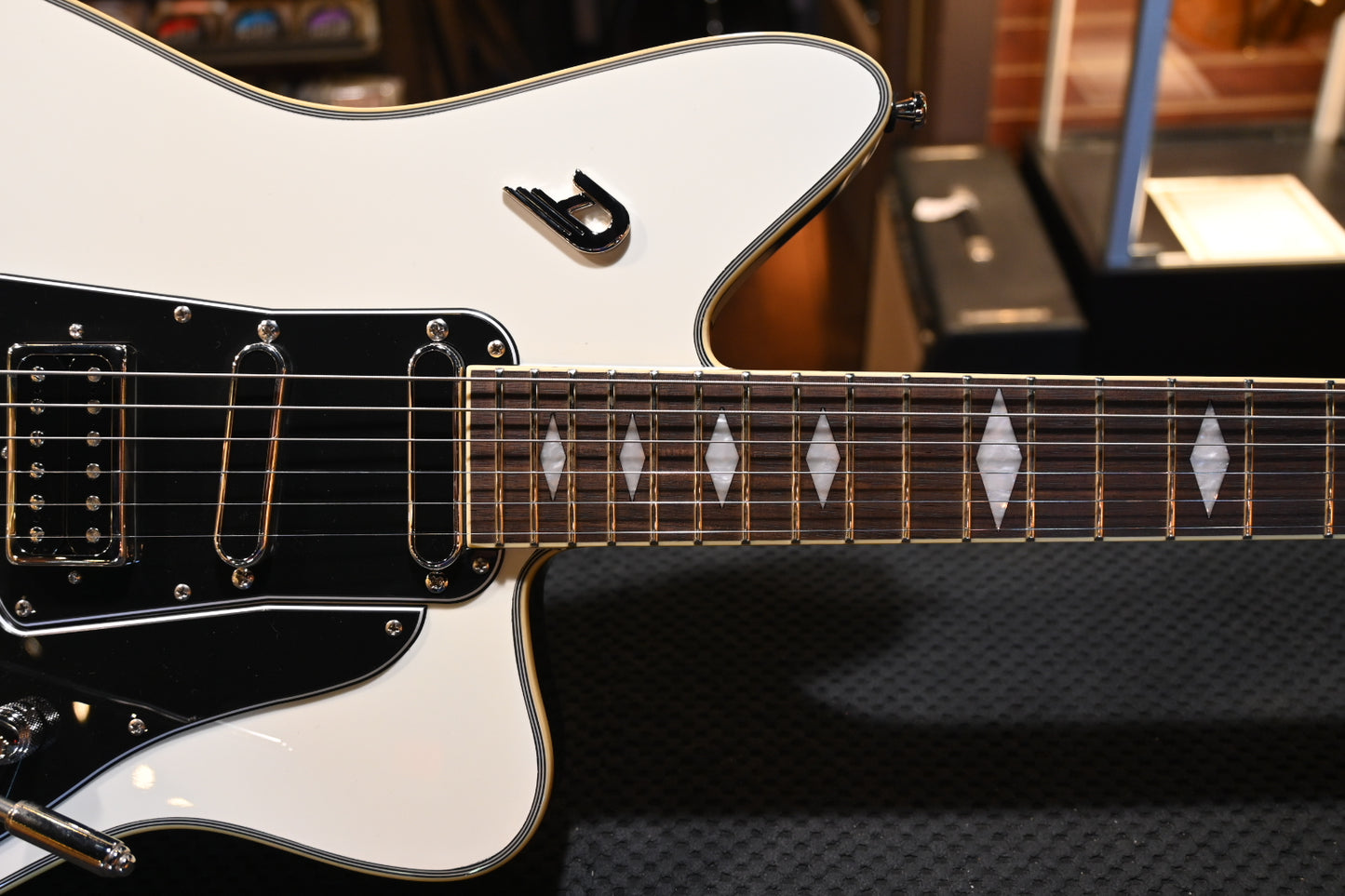 Duesenberg Paloma - White Guitar #1878 - Danville Music