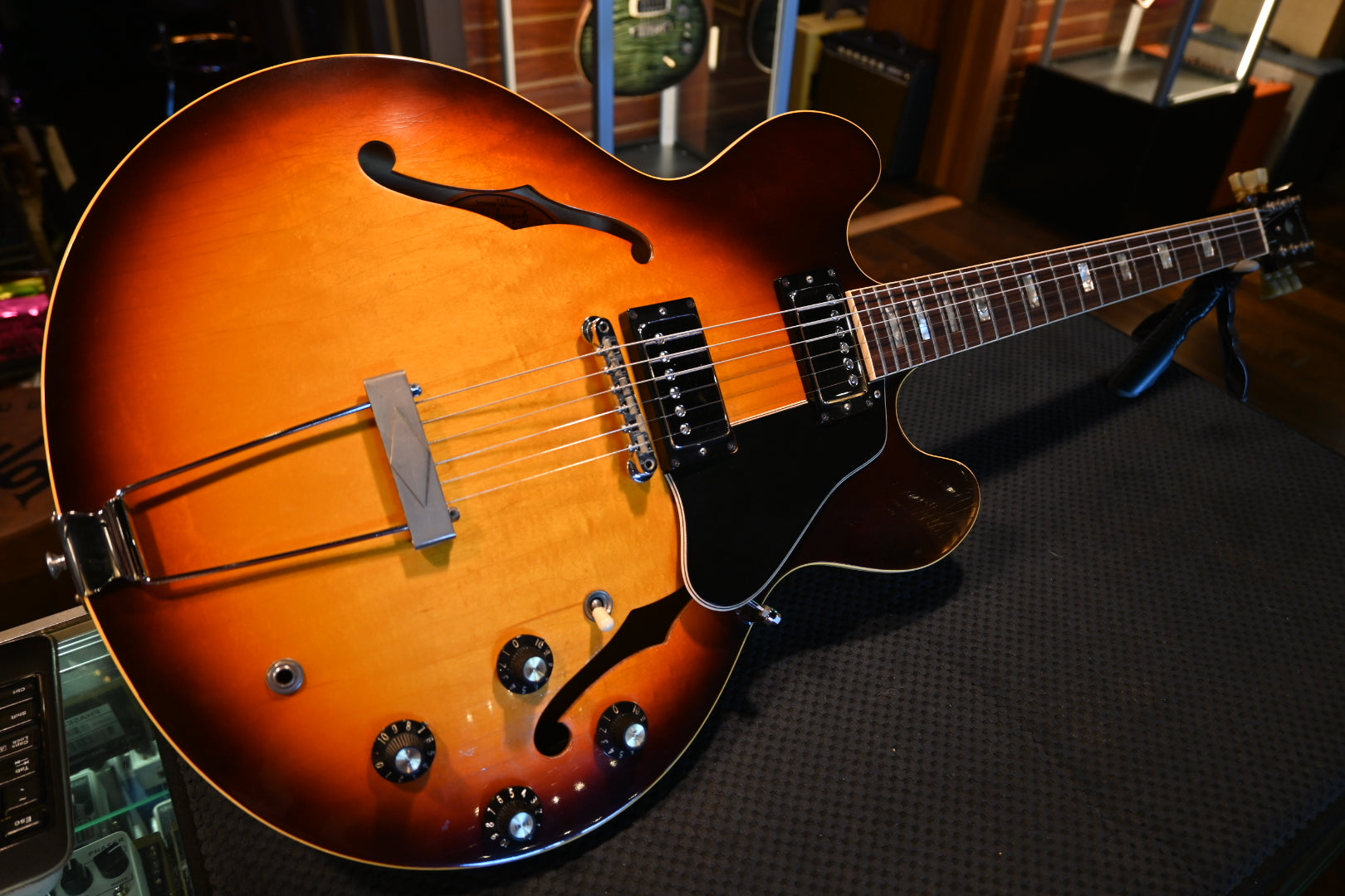 Gibson 1967 ES-335TD - Sunburst #065282 - Danville Music