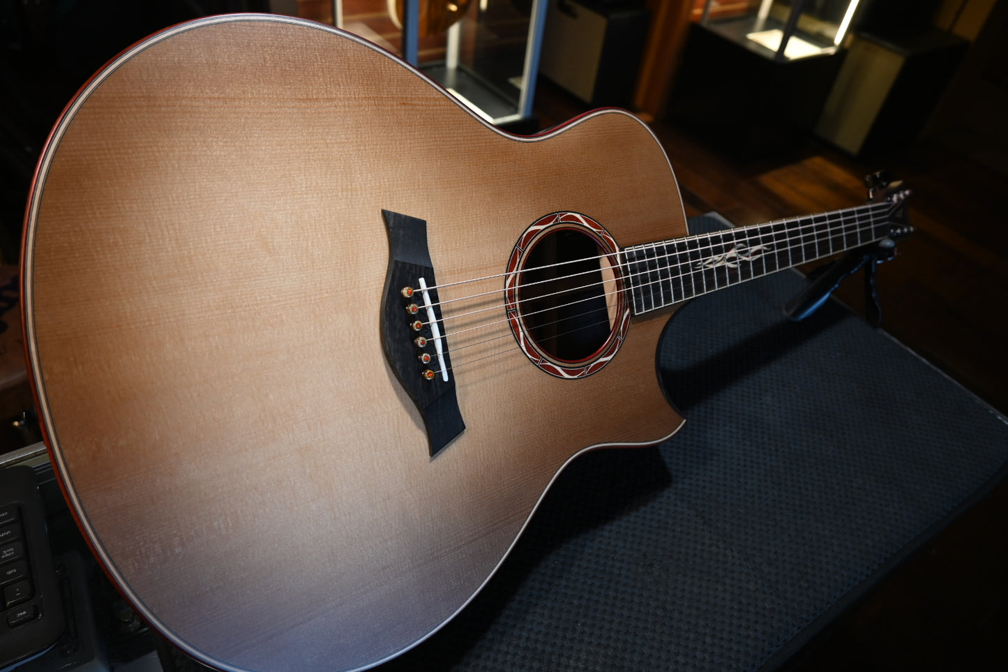 Taylor Custom GS Grand Symphony Lutz Spruce/Indian Rosewood - Wild Honey Burst Guitar Catch #16 with a buy a GS Mini for $199 Promo! - Danville Music