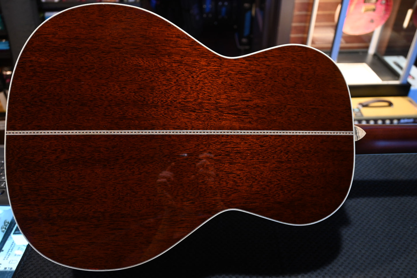 Santa Cruz HT 13 Happy Traum - Tobacco Guitar #1817 - Danville Music