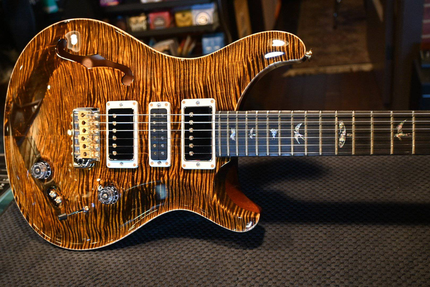 PRS Paul Reed Smith Special 22 Semi-Hollow LTD Artist Package - Black Gold with Binding #5215 - Danville Music