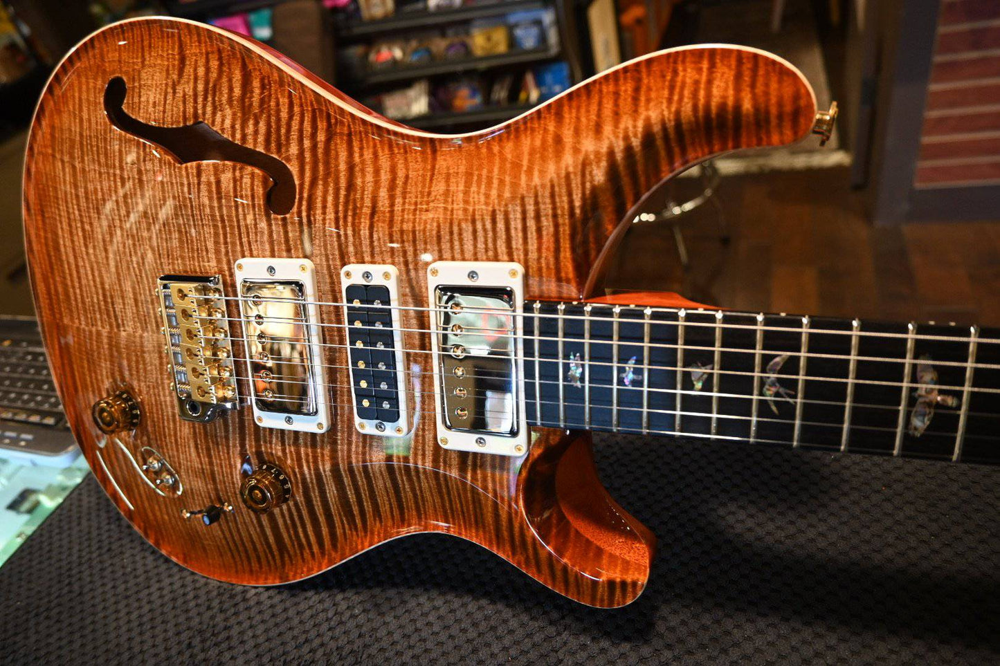 PRS Paul Reed Smith Special 22 Semi-Hollow LTD Artist Package - Autumn Sky - Danville Music