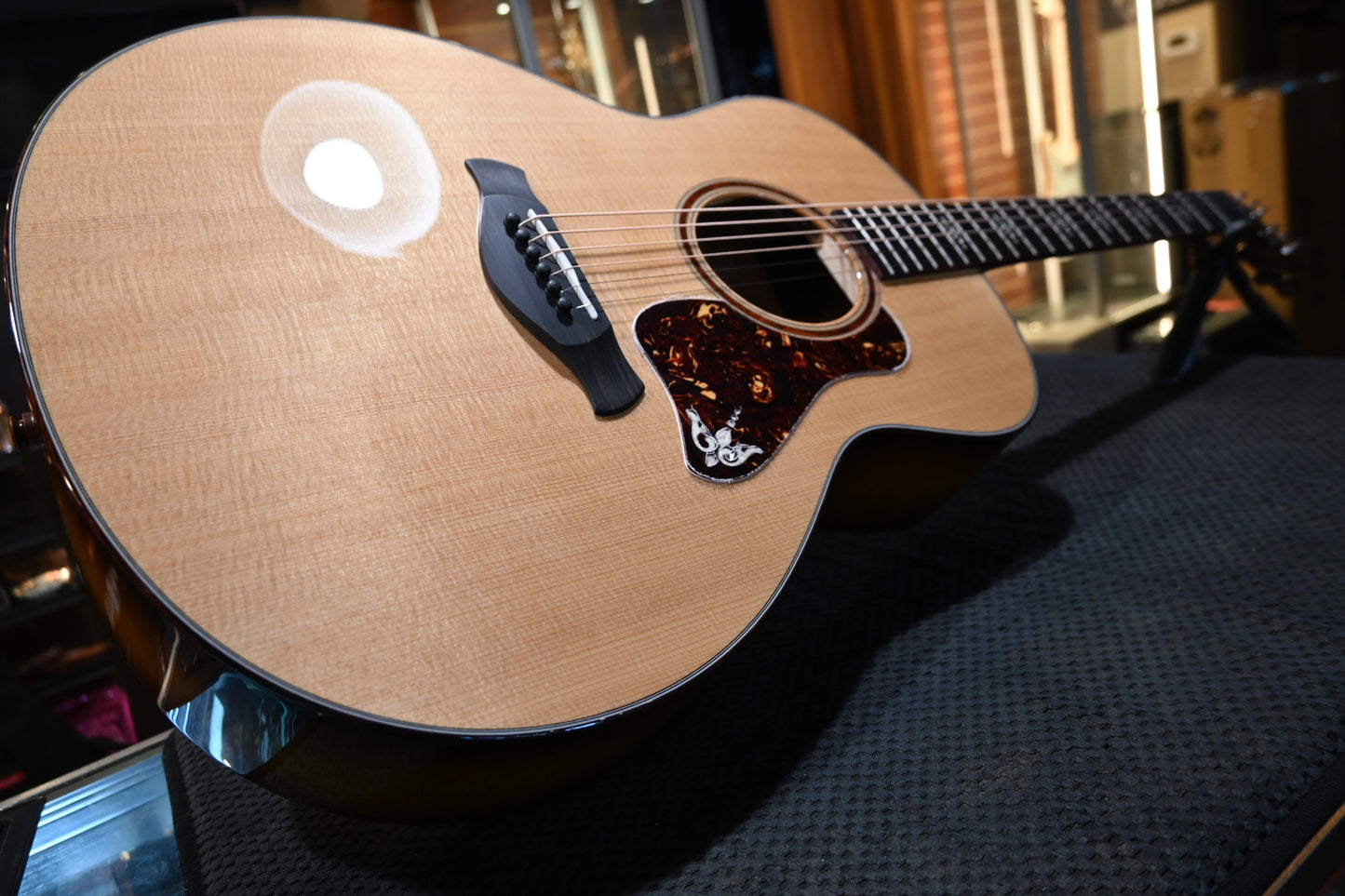 Taylor Custom Gold Label SA Super Auditorium Torrefied Spruce/Sassafras Guitar #6102
