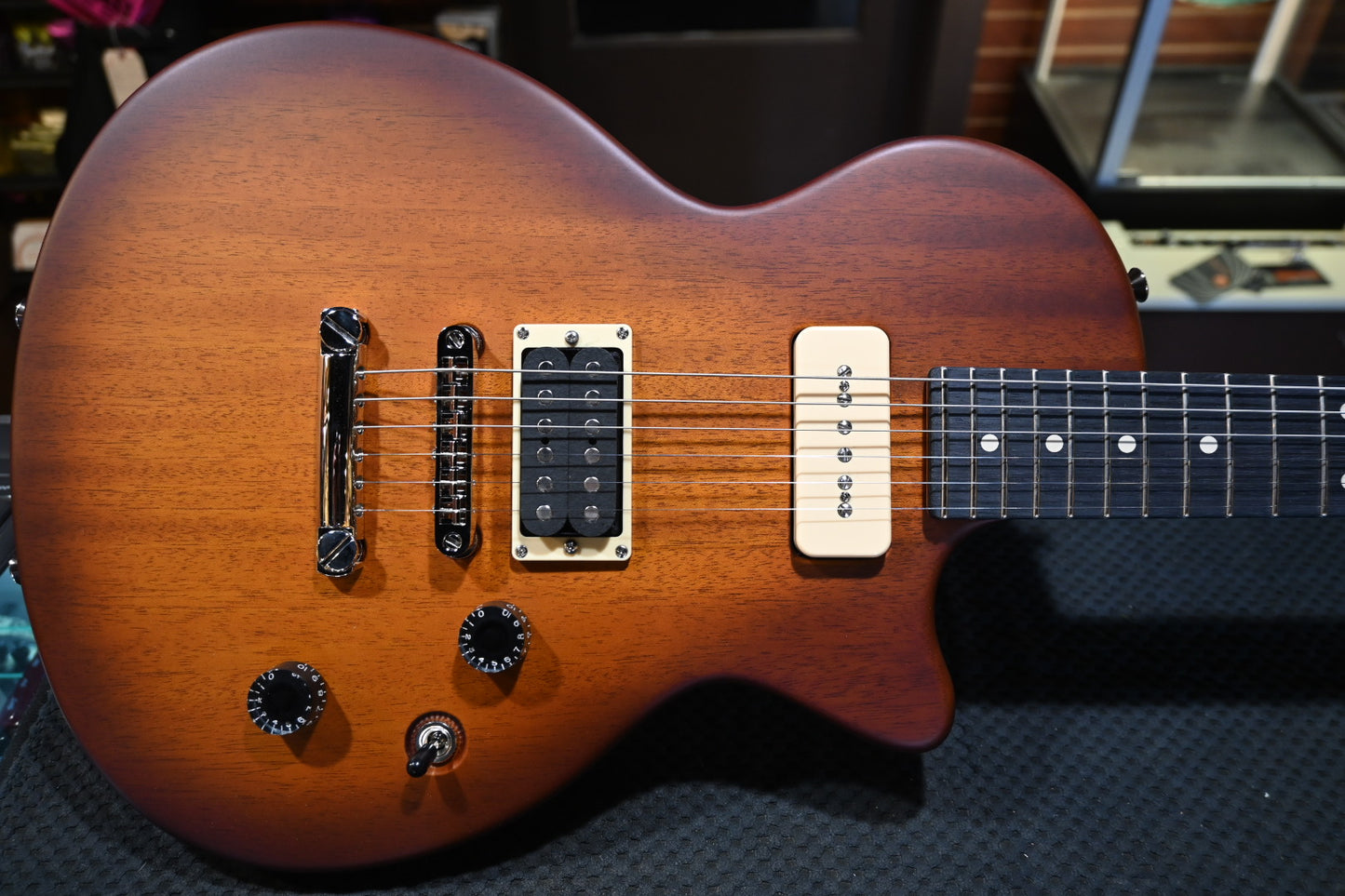 Tom Anderson Bobcat Special - Satin Dark Honey Burst Guitar #225P - Danville Music
