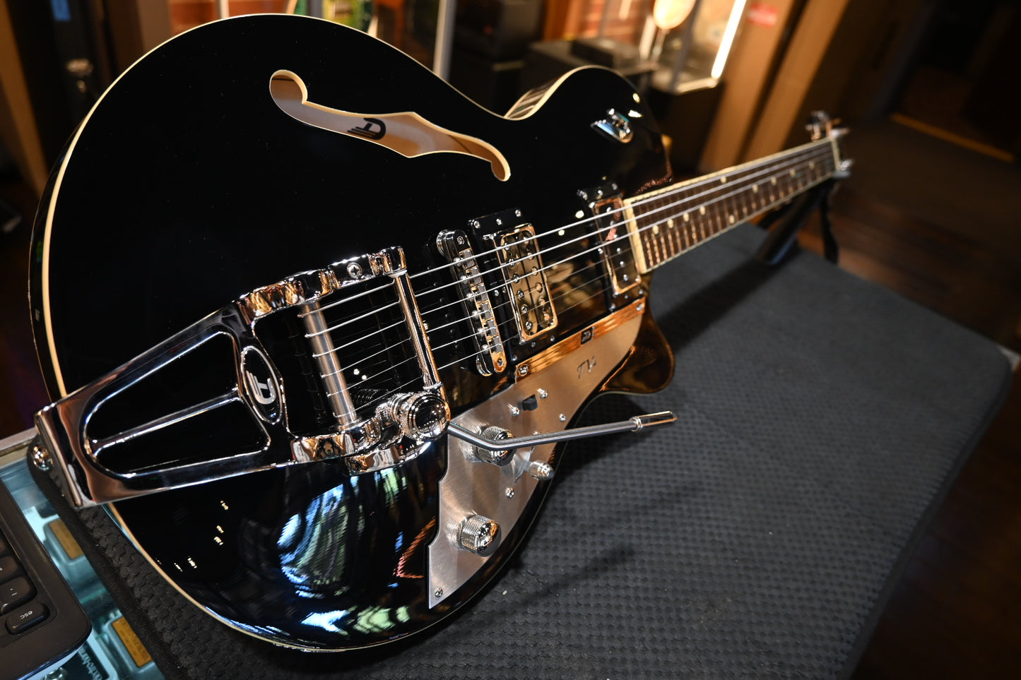 Duesenberg Starplayer TV Plus - Black Guitar #2265