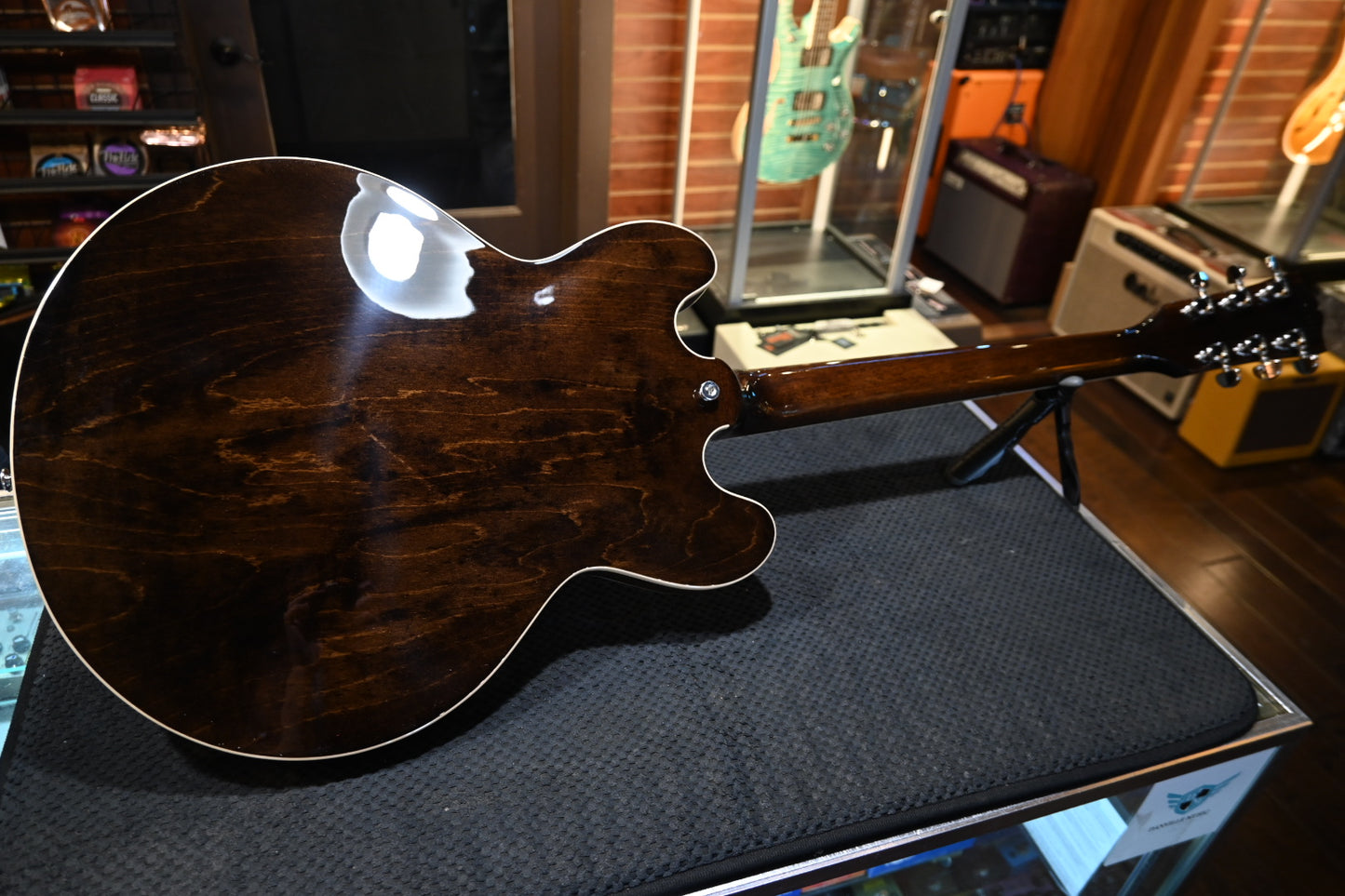 Gibson ES-335 ‘60s - Dark Walnut Guitar #0114 - Danville Music