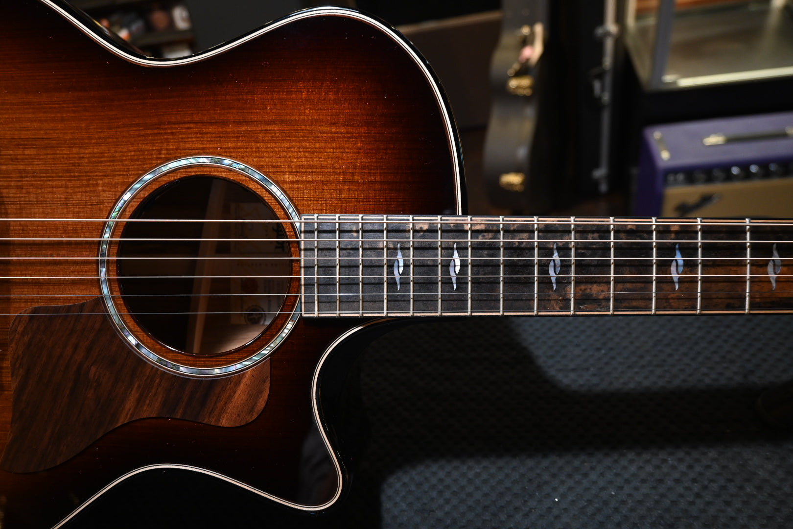 Taylor Builder's Edition 814ce Kona Edgeburst Guitar 0036