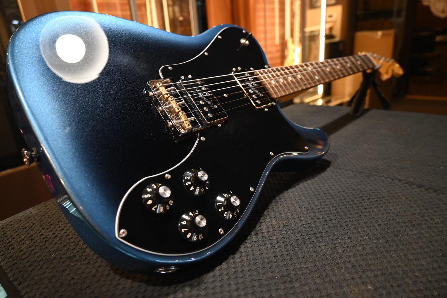 Fender American Professional II Telecaster Deluxe 2023 - Dark Night Guitar #4093