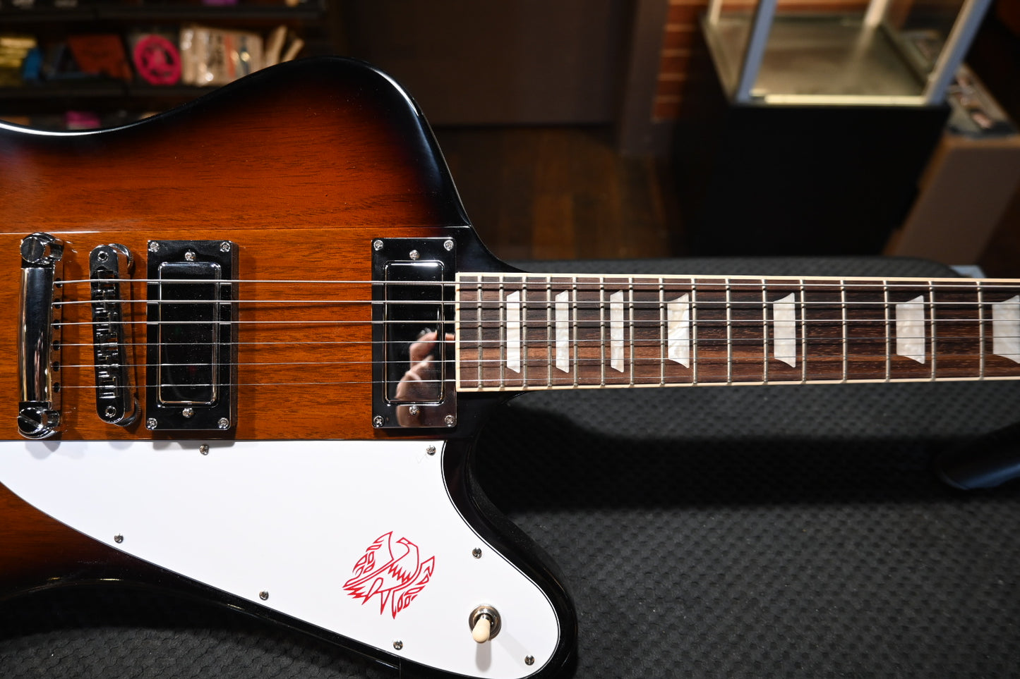 Gibson Firebird 2025 - Tobacco Sunburst Guitar #0062 - Danville Music