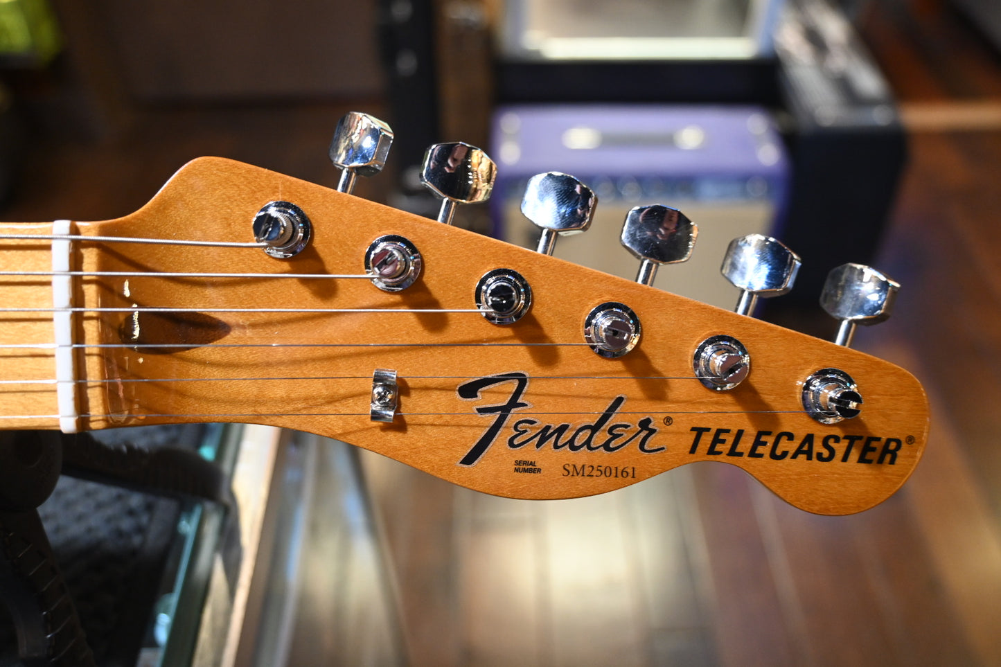 Fender Limited Edition Vintera II ‘60s Telecaster - Antigua Guitar