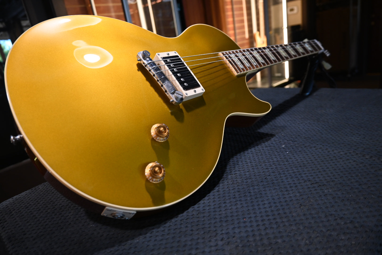 Gibson Custom Shop 1957 Les Paul Standard Reissue R7 2013 Single Pickup - Gold Top Guitar #3350 - Danville Music
