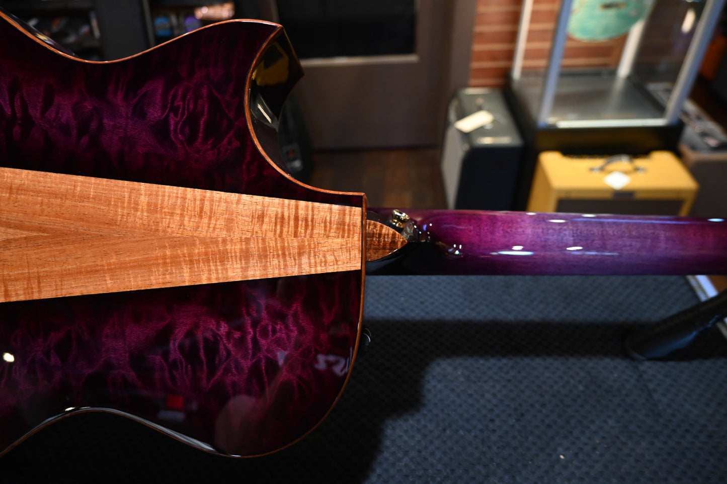 Taylor Custom GC Grand Concert 12-Fret Lutz Spruce/Quilt Maple Catch #6 - Trans White/Lilac Wine Guitar #6096