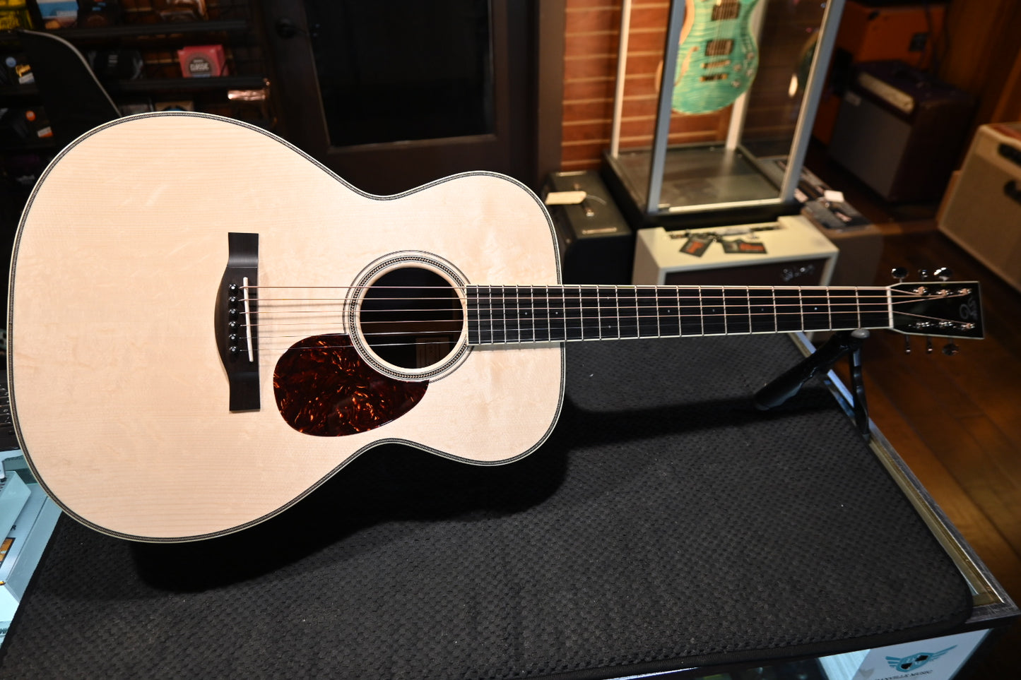 Santa Cruz OM Bearclaw Moon Spruce/Rosewood Guitar #6368 - Danville Music