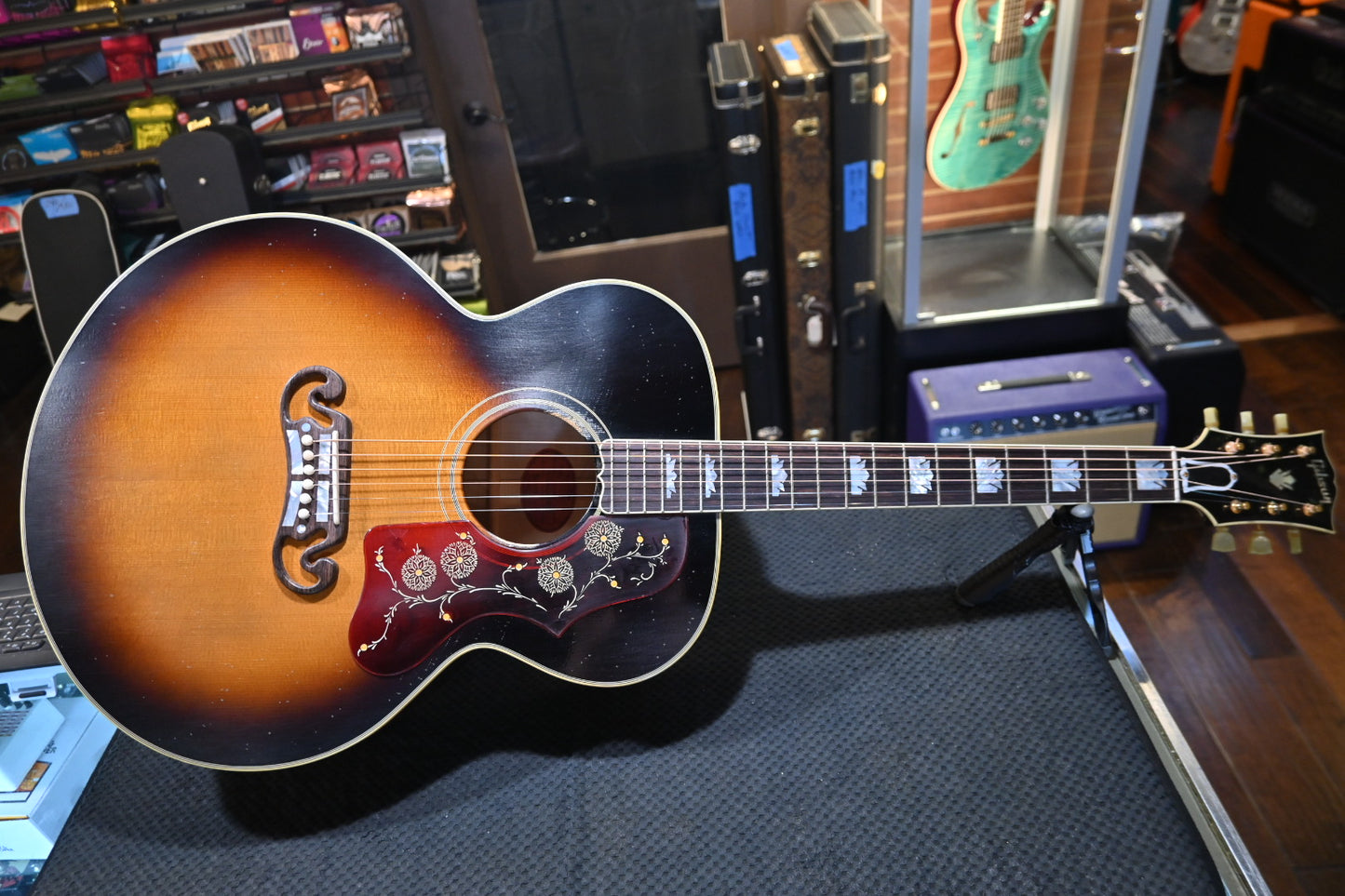 Gibson Custom Shop 1957 SJ-200 Murphy Lab Light Aged - Vintage Sunburst Guitar #4001