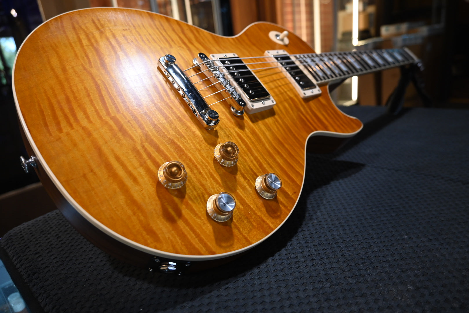 ギター GibsonKirkHammett GreenyLesPaulStandard Gibson Kirk Hammett “Greeny” Les Paul Standard 2023 Greeny Burst
