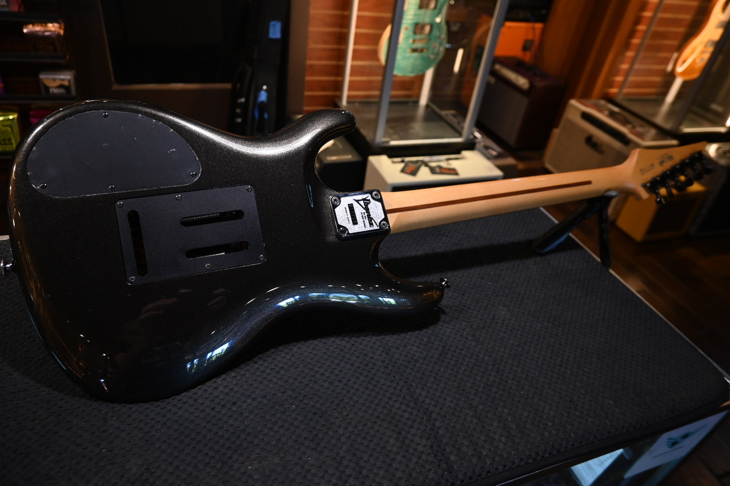 Ibanez JS1000 2007 - Black Pearl Guitar #8457 - Danville Music