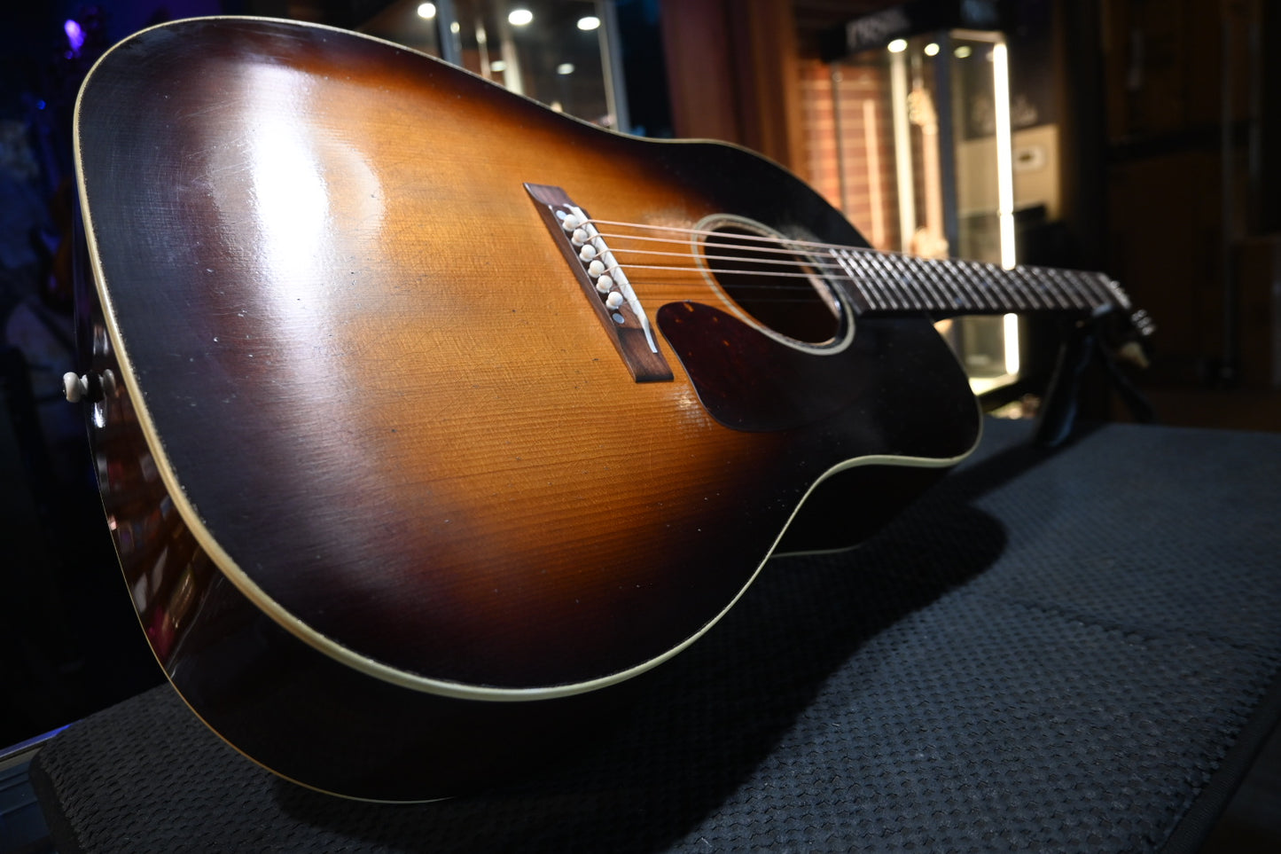 Gibson Custom Shop 1942 Banner J-45 Heavy Aged - Vintage Sunburst Guitar #5016 - Danville Music