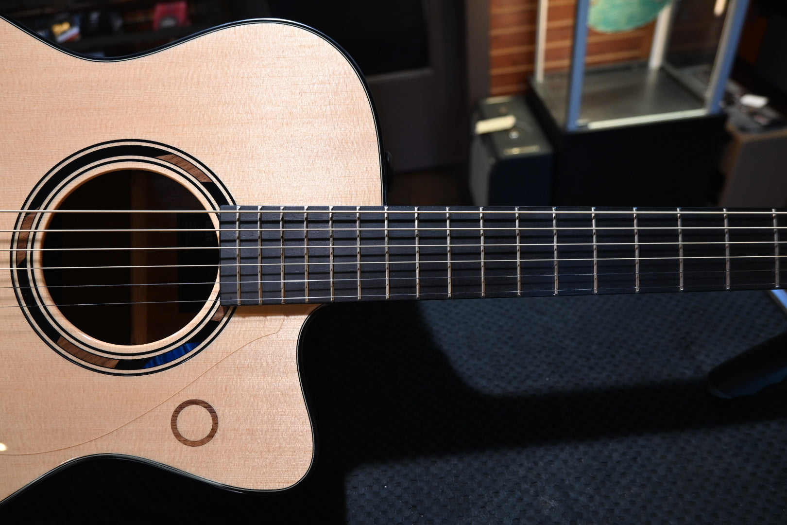 Yamaha TAS3 C - Natural Guitar #0157 - Danville Music