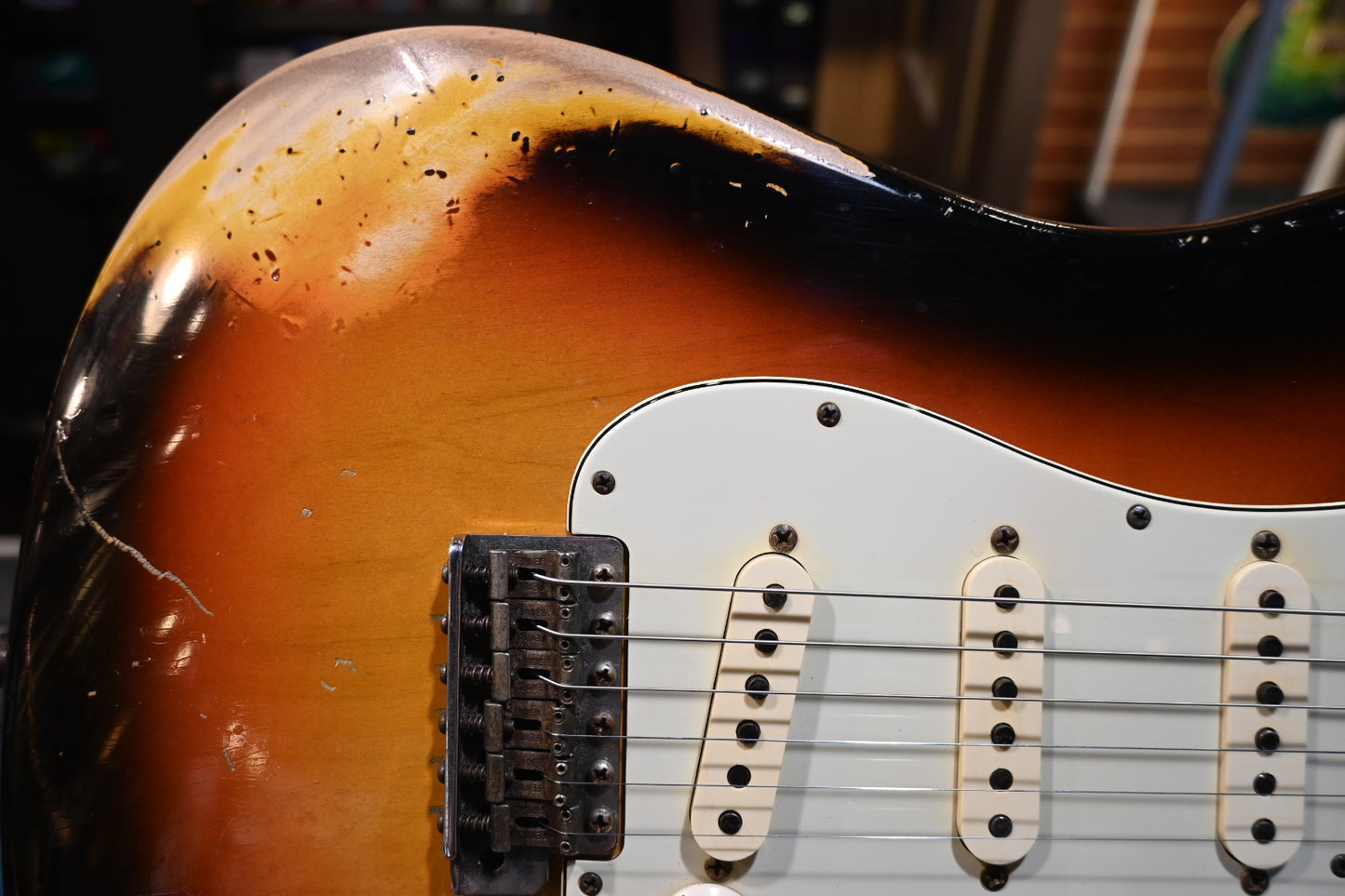 Fender Custom Shop John Cruz Masterbuilt 1960 Stratocaster Relic 2013 - 3 Color Sunburst Guitar #2217 - Danville Music