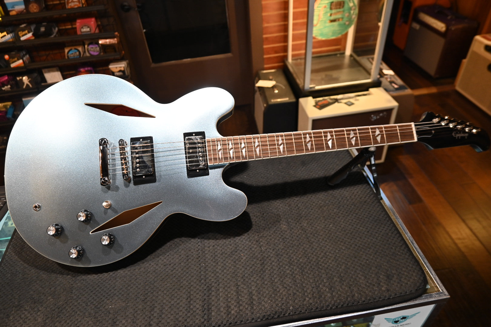 Epiphone Dave Grohl DG-335 - Pelham Blue Guitar #0350 USED - Danville Music