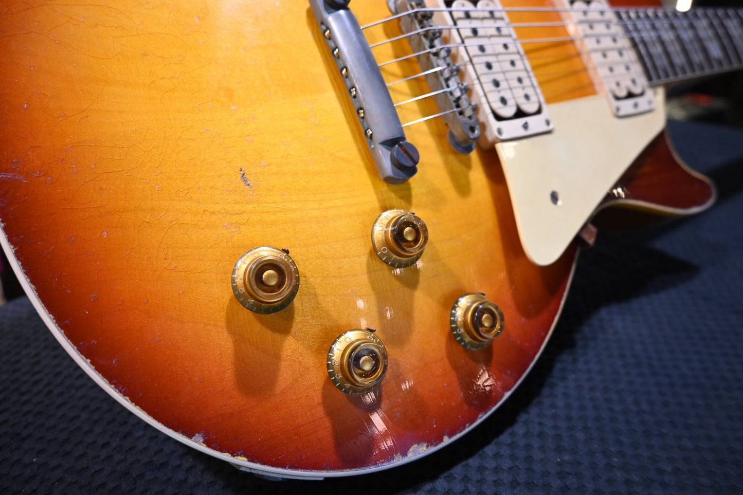 Gibson Custom Shop 1957 Les Paul Standard Reissue Murphy Lab Ultra Heavy Aged - Refin Burst Guitar #6569
