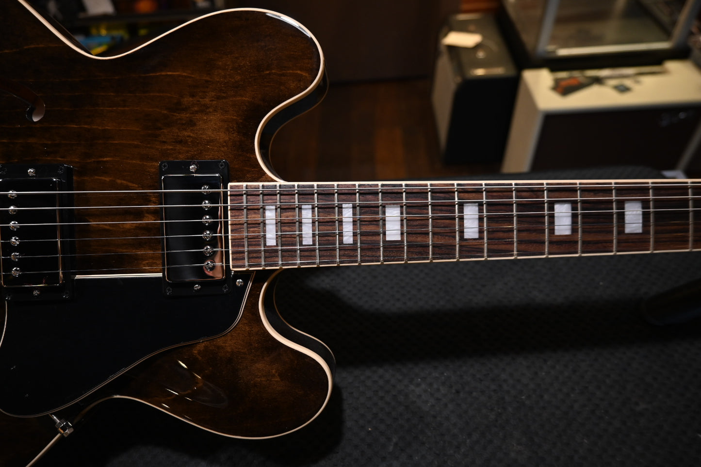 Gibson ES-335 ‘60s - Dark Walnut Guitar #0114 - Danville Music