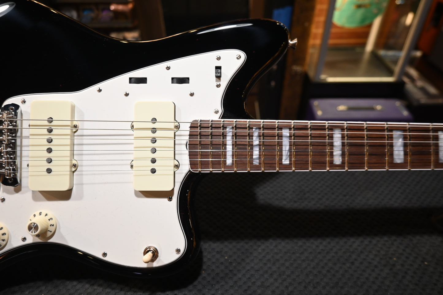 Fender Limited Edition American Vintage II 1966 Jazzmaster - Black Guitar #4097