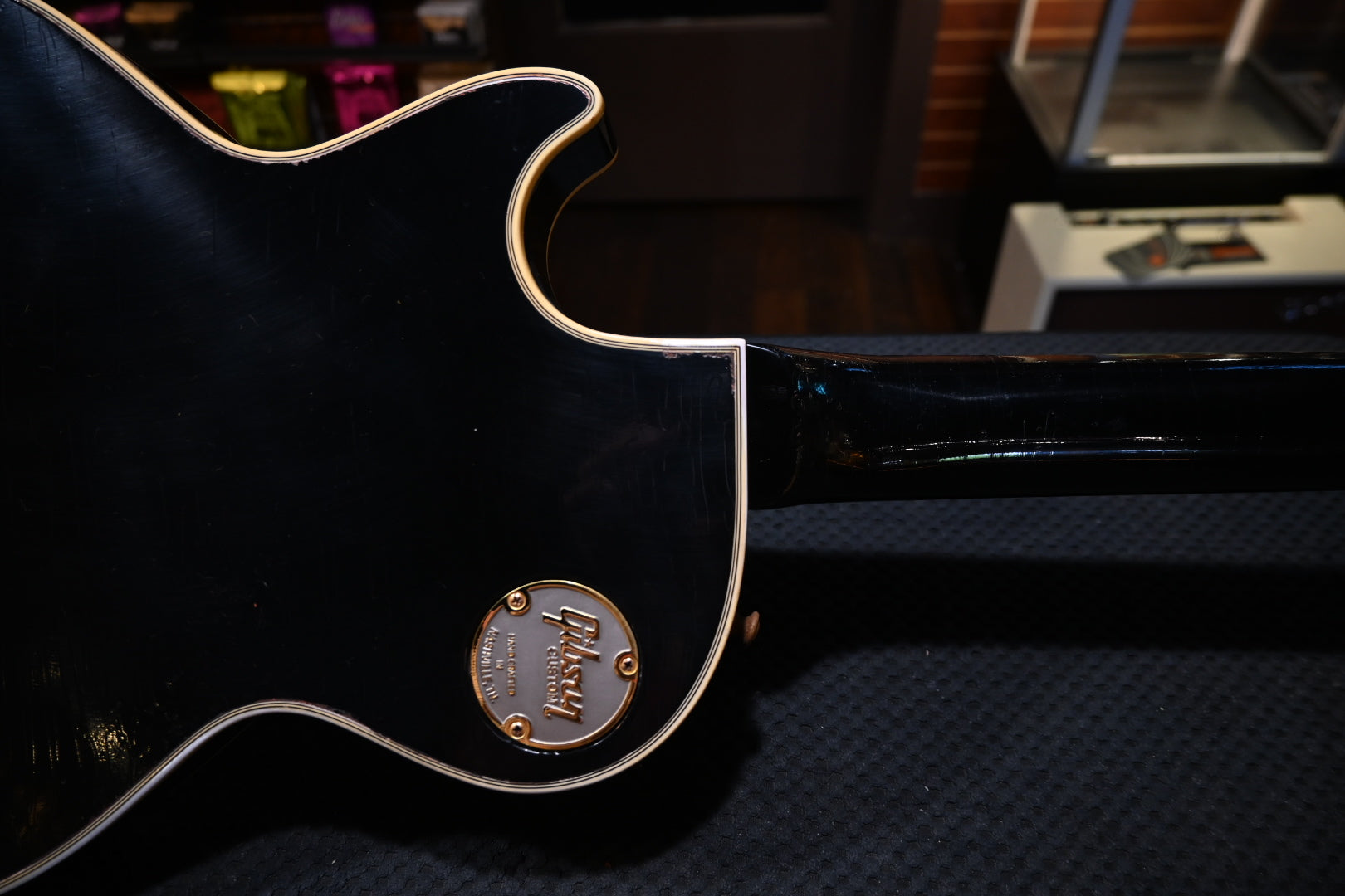 Gibson Custom Shop Mick Ronson 1968 Les Paul Custom Collector’s Edition - Antique Natural Guitar #092 - Danville Music