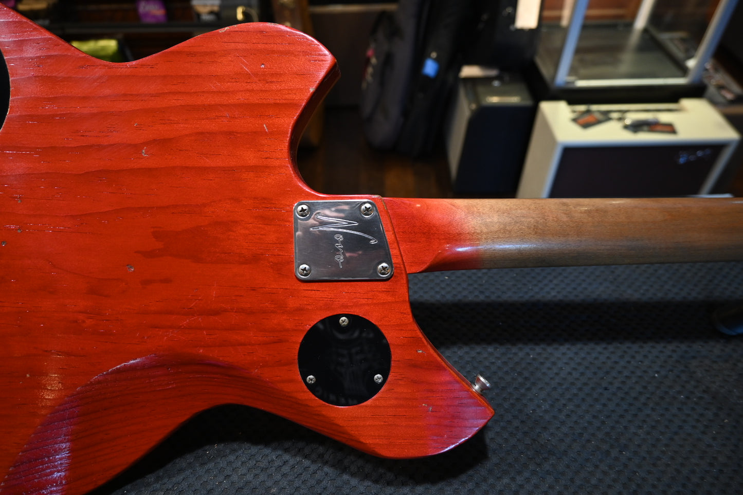 Novo Chambered Serus H2 Dealer Limited - Faded Cherry Burst Guitar #6302 - Danville Music