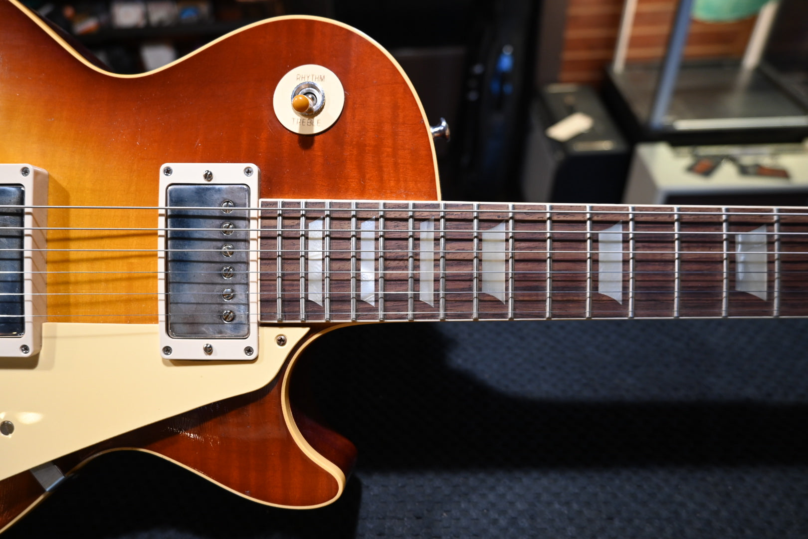 Gibson Custom Shop 1959 Les Paul Standard Reissue 2024 - Murphy Lab Light Aged - Cherry Teaburst Guitar #1442 - Danville Music