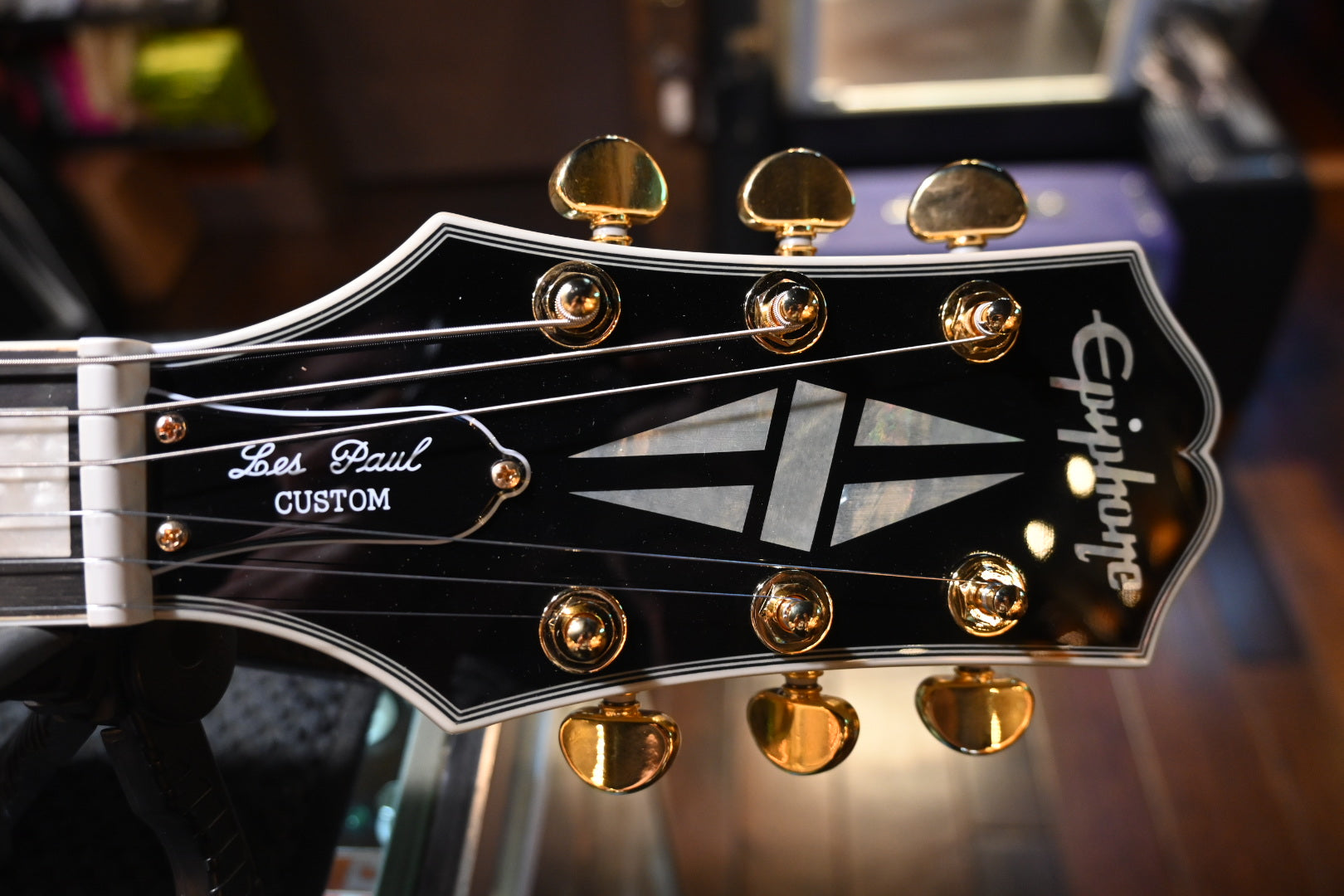 Epiphone Les Paul Custom - Alpine White Guitar #4167 - Danville Music