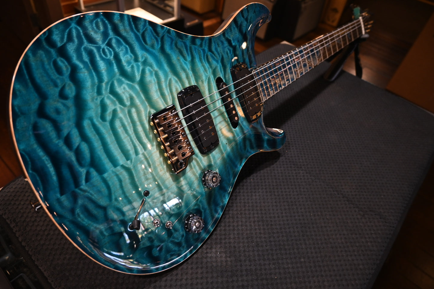 PRS Private Stock Modern Eagle V Gothic - Sub Zero Glow #10566 - Danville Music