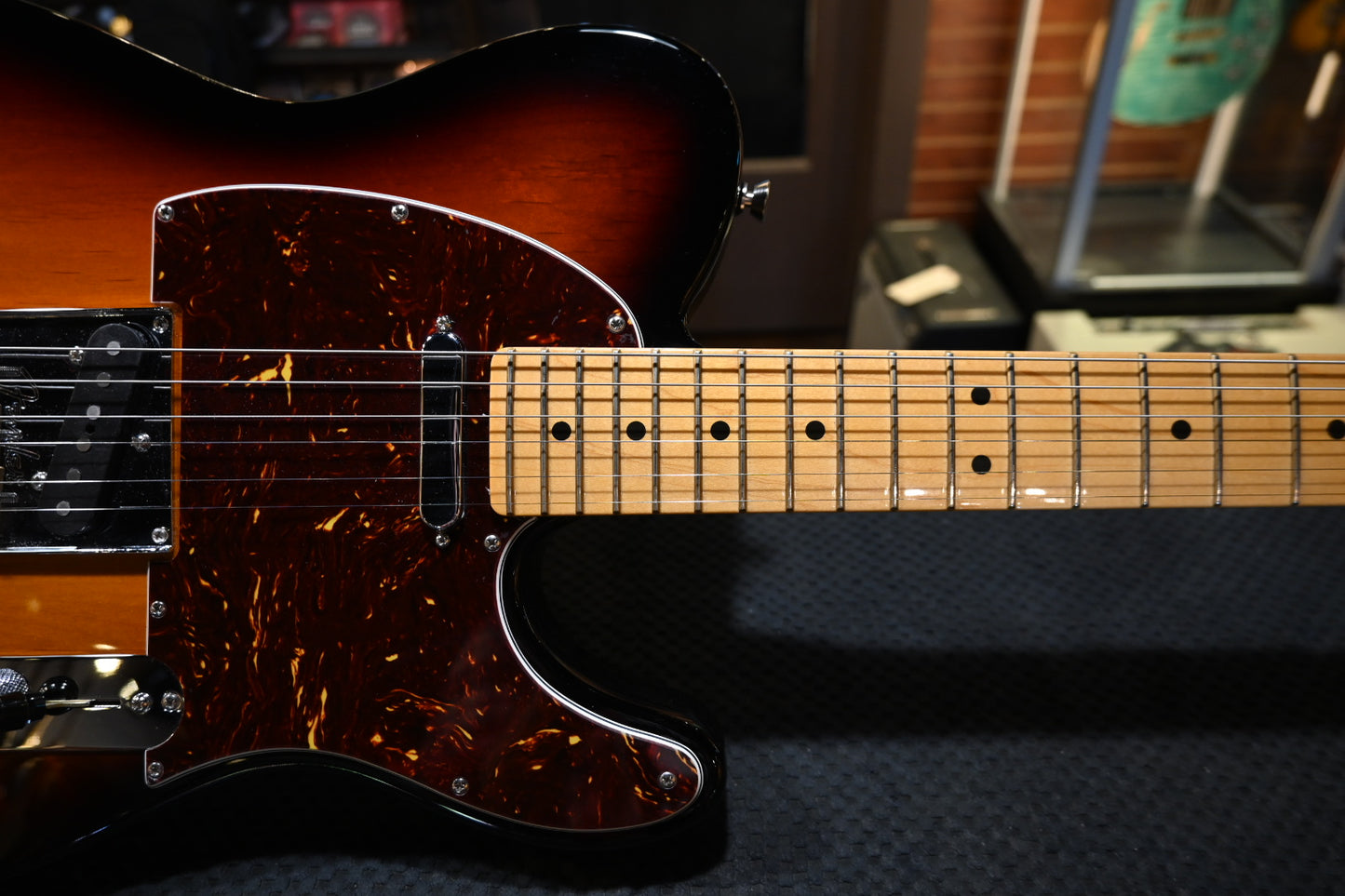 Fender American Professional II Telecaster 2024 - 3-Color Sunburst Guitar #2156 - Danville Music