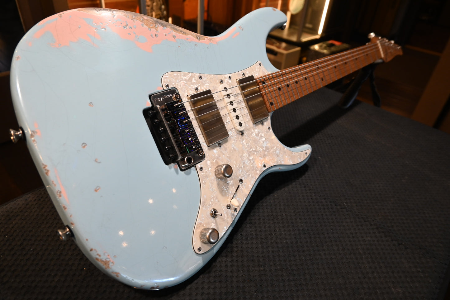 Tom Anderson Guardian Angel Player - Sonic Blue over Shell Pink Guitar #826A