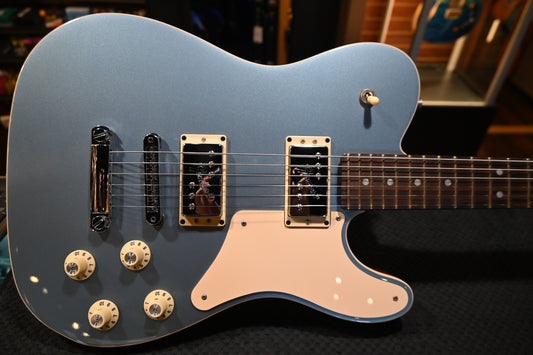 Fender Parallel Universe Troublemaker Telecaster Deluxe 2018 - Ice Blue Metallic Guitar #4810 - Danville Music