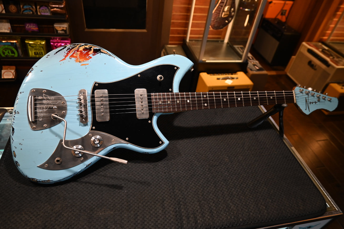 Novo Serus J Limited - Daphne Blue over '64 3-Tone Burst Guitar #6604