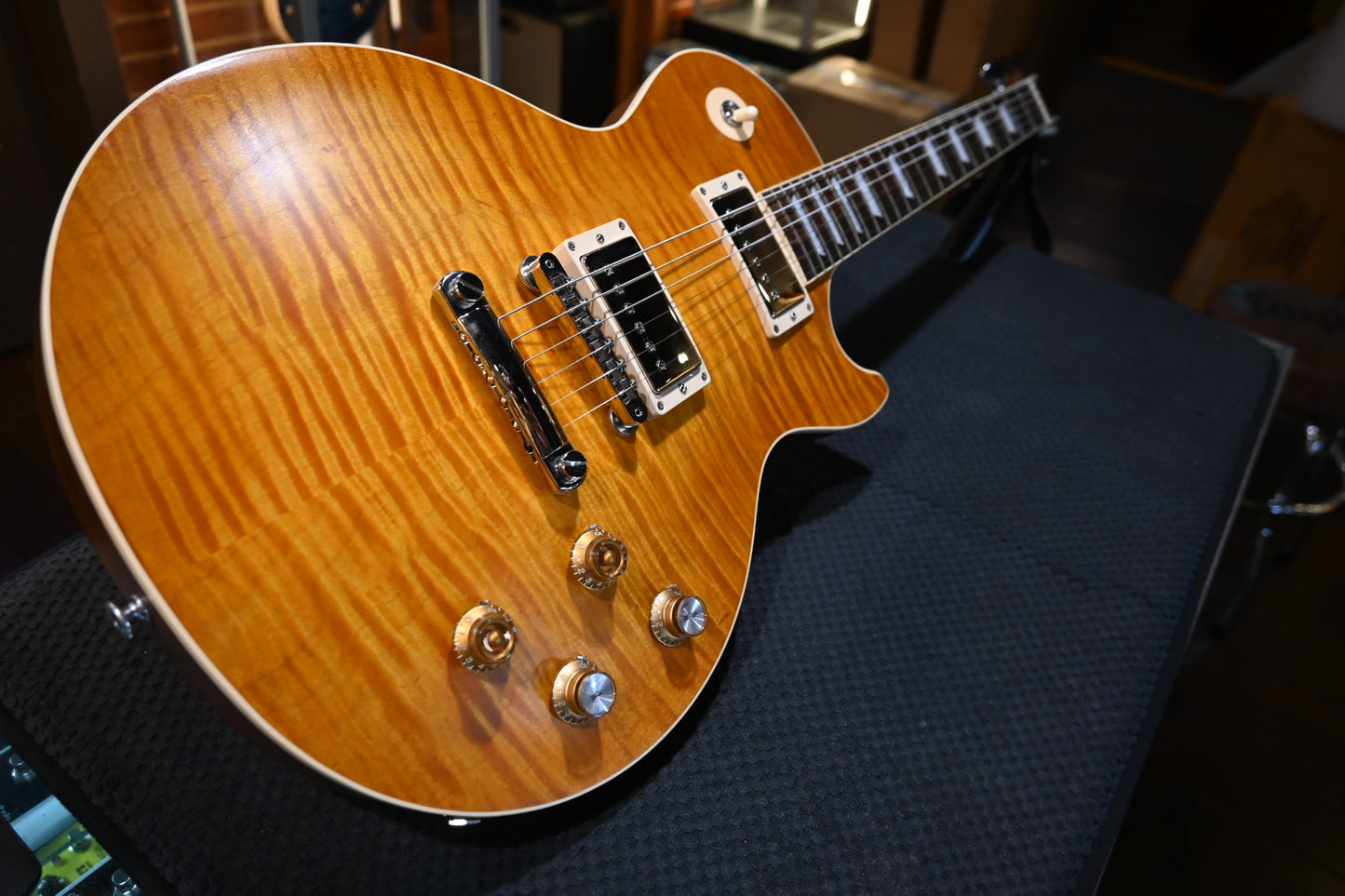 Gibson Kirk Hammett “Greeny” Les Paul Standard 2023 - Greeny Burst Guitar #0305 - Danville Music