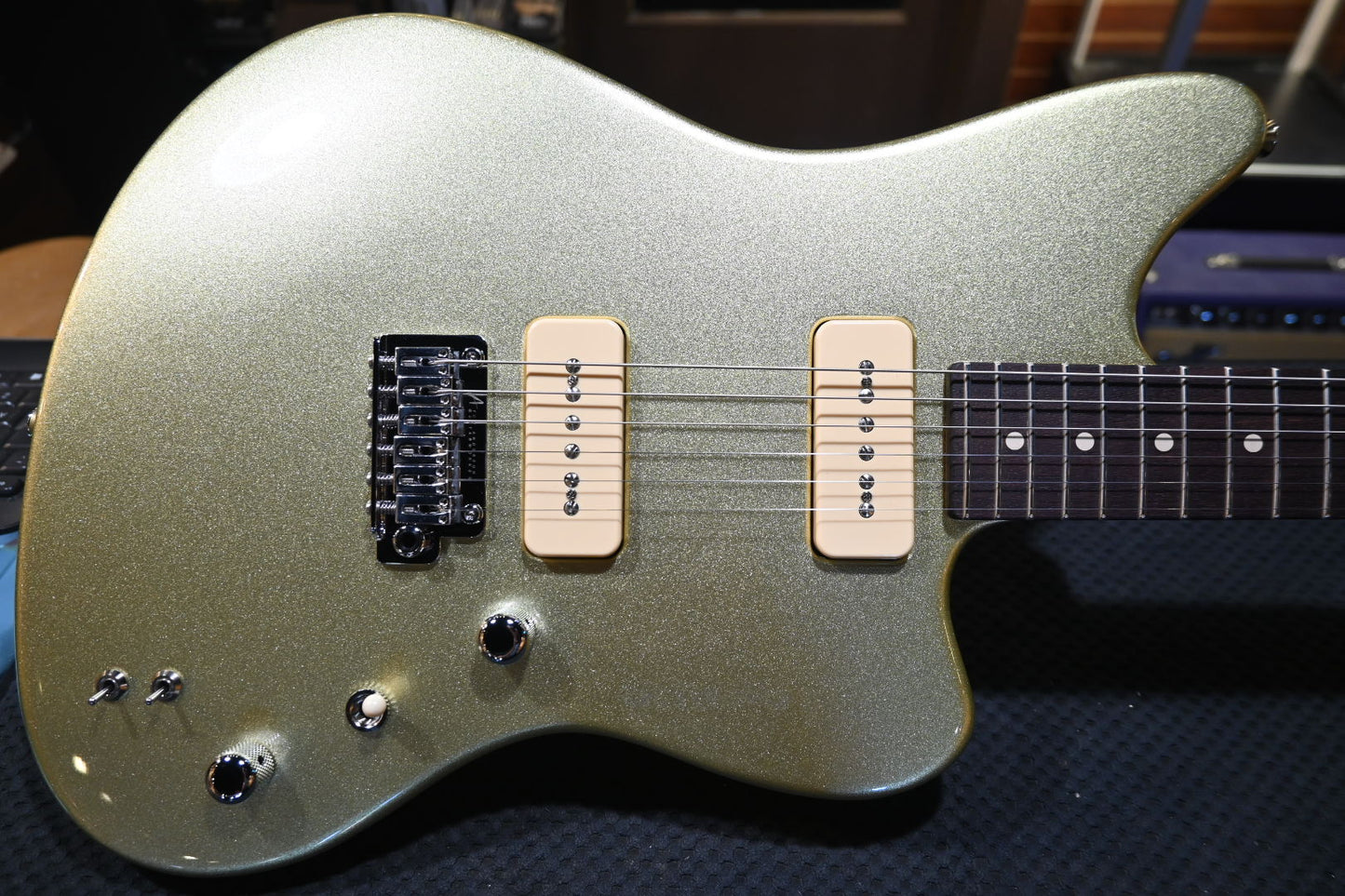 Tom Anderson Raven - Electrum Green Gold Guitar #825N - Danville Music