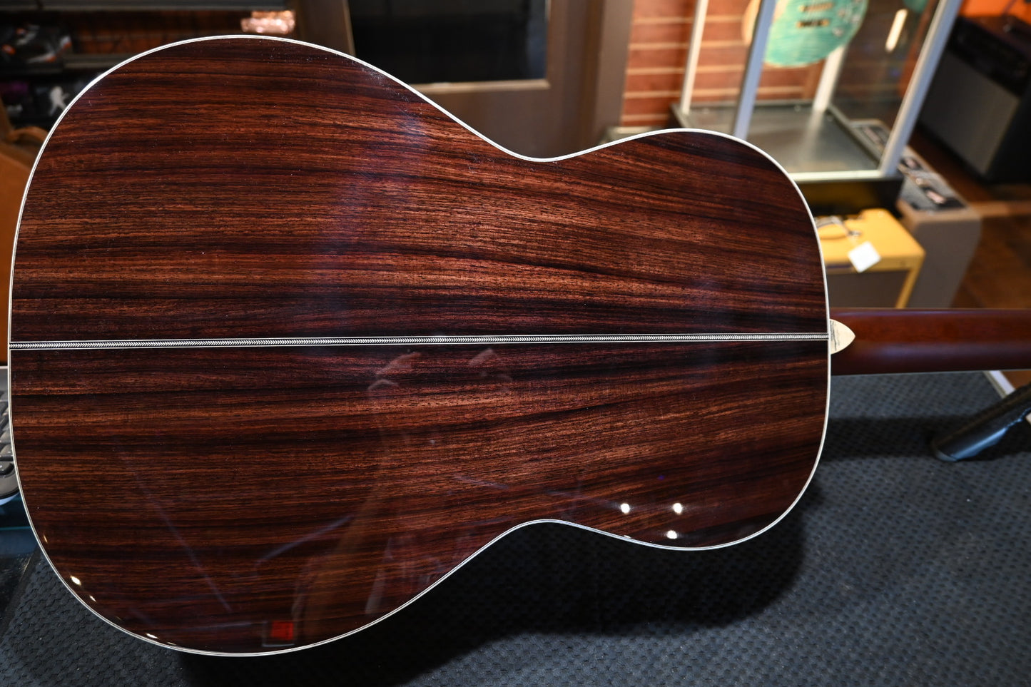 Santa Cruz 000 German Bearclaw Spruce/Indian Rosewood Guitar #6369