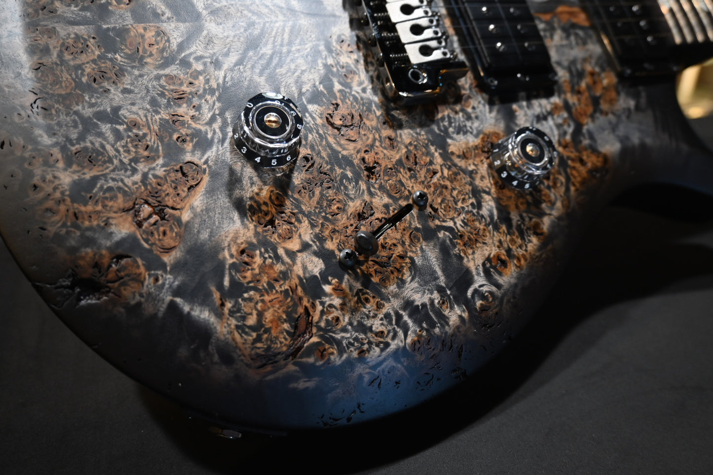 PRS Wood Library S2 Custom 24 Poplar Burl Limited Edition - Charcoal Burst Satin Guitar #8988