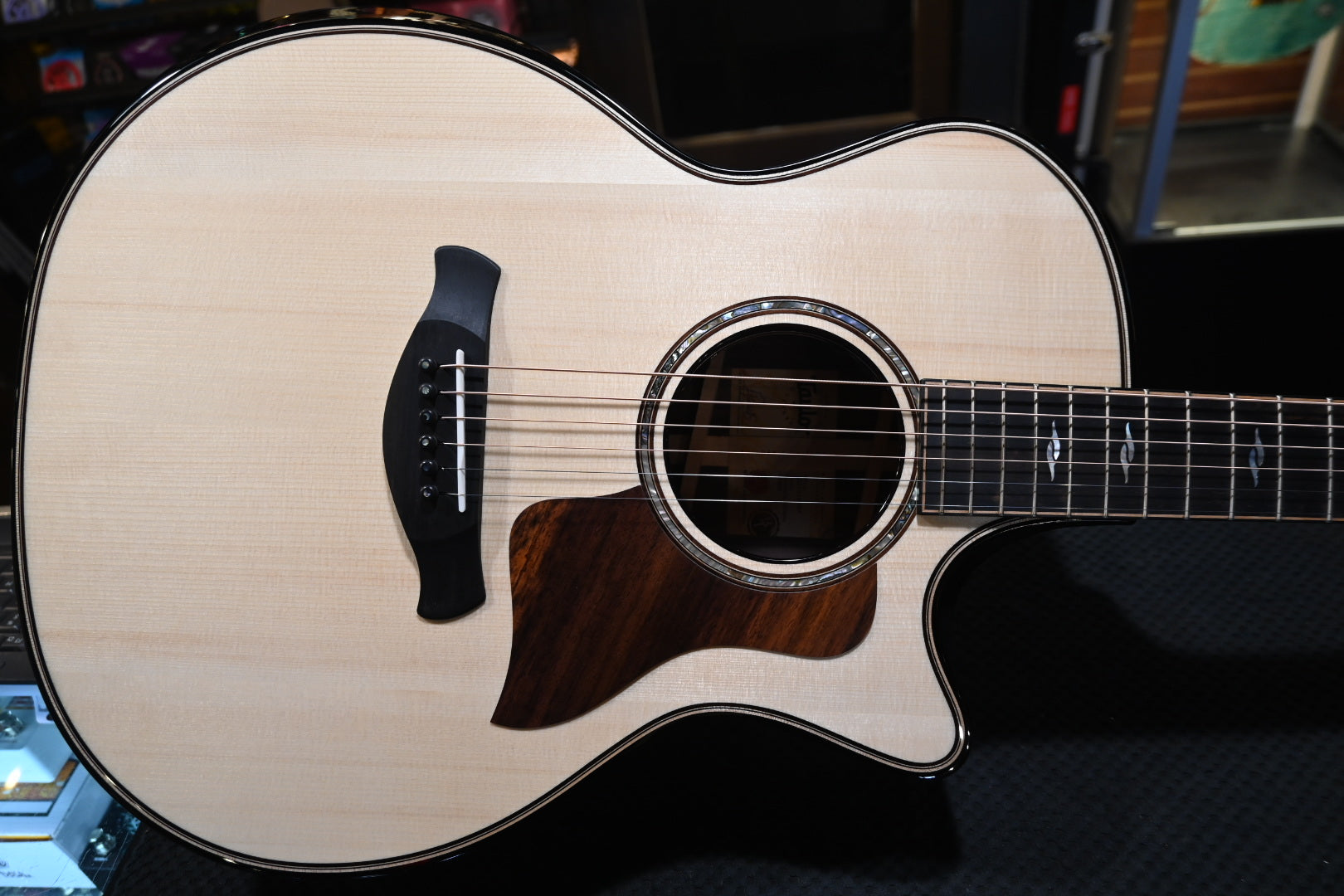 Taylor Builder’s Edition 814ce Adirondack/Rosewood 2026 - Natural Guitar #5057 - Danville Music
