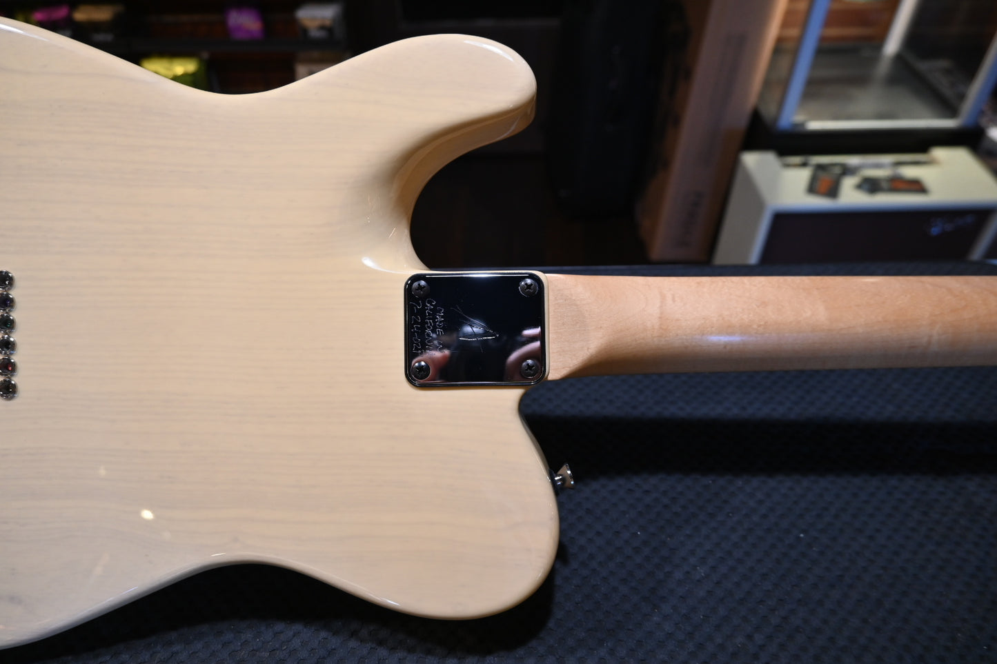 Tom Anderson T Classic 2002 - Translucent Blonde Guitar #402P - Danville Music