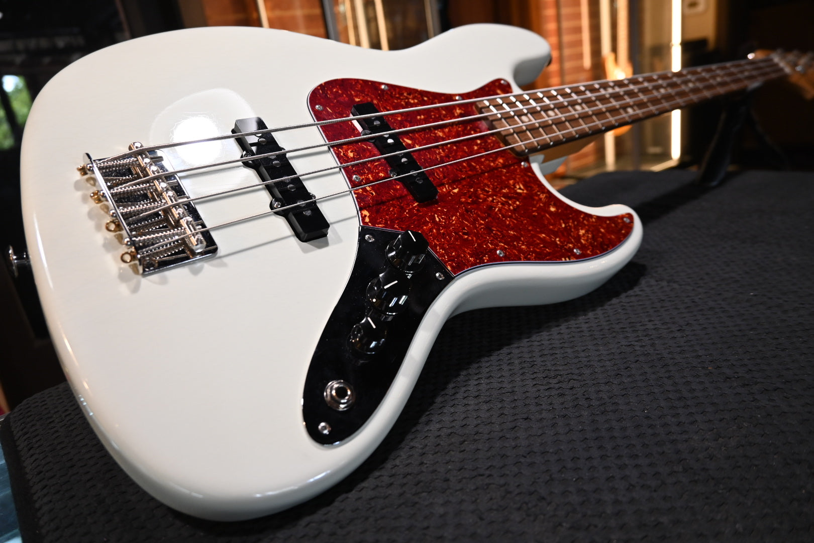 Suhr Classic J Antique - Olympic White Bass #0504 USED - Danville Music