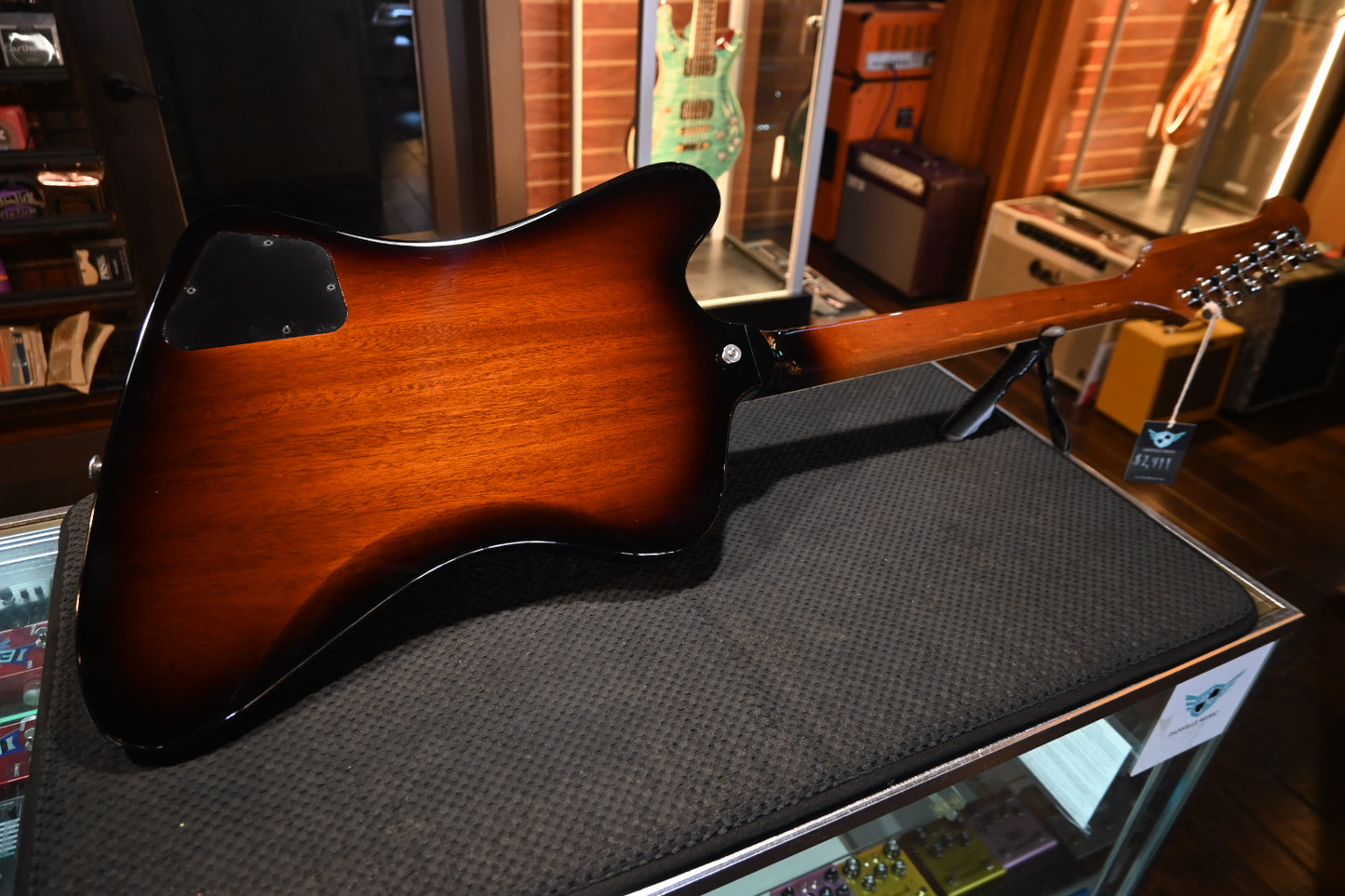 Gibson Firebird 2025 - Tobacco Sunburst Guitar #0062 - Danville Music