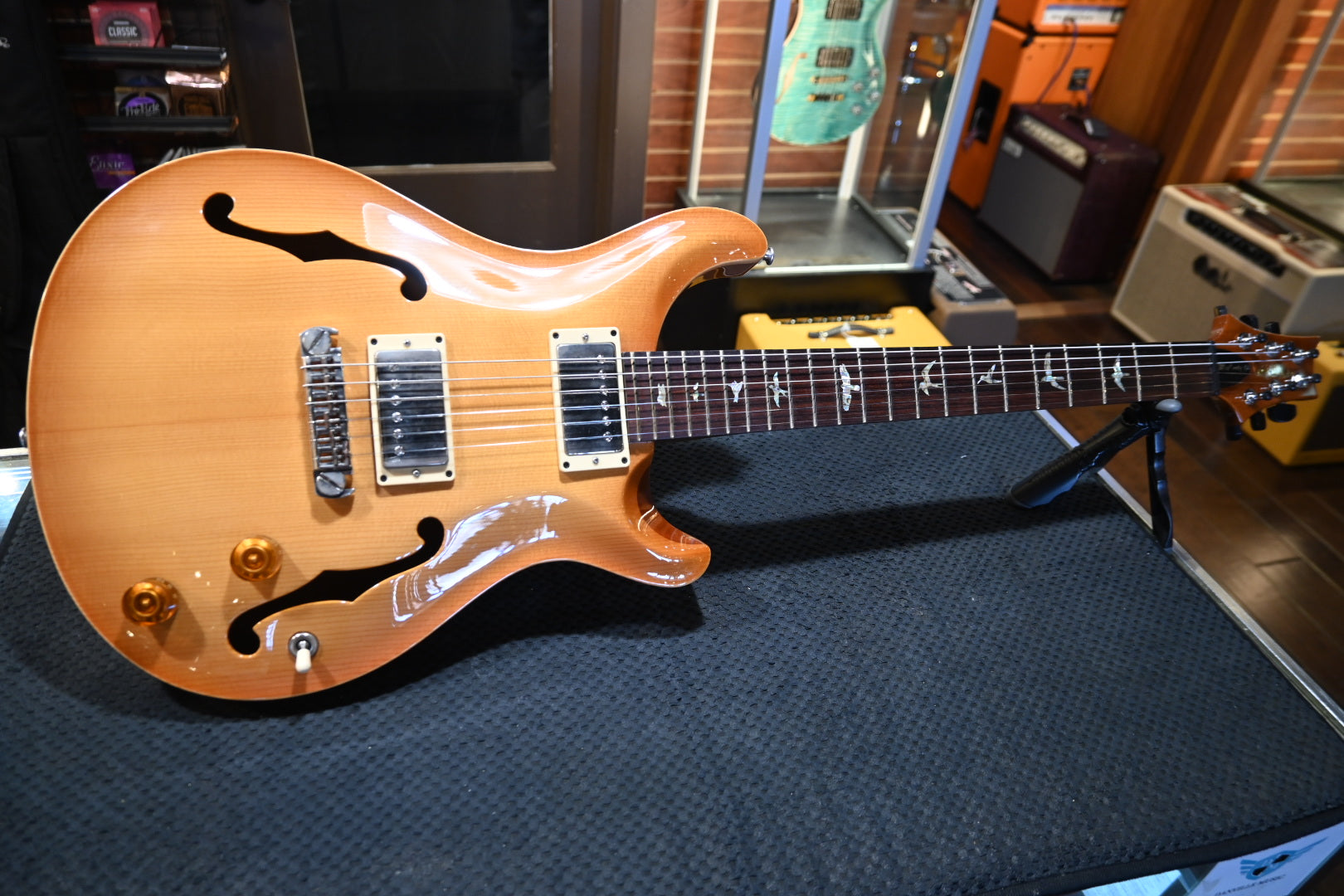 PRS McCarty Hollowbody Spruce 2004 - Vintage Natural Guitar #5078 - Danville Music